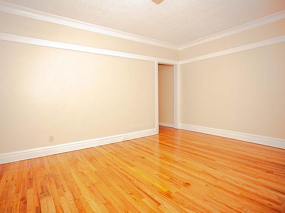 2nd image of 5305 W Jackson Blvd #2