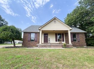 105 Spargo Dr, Walnut Ridge, AR 72476