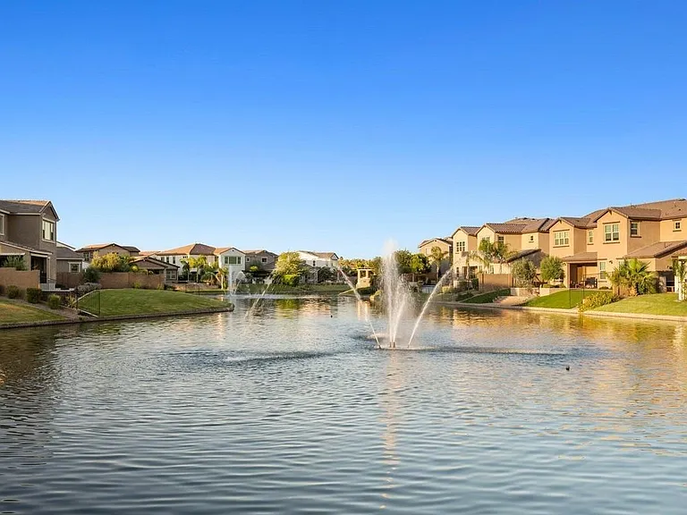 918 W Kaibab Dr — Photo 47