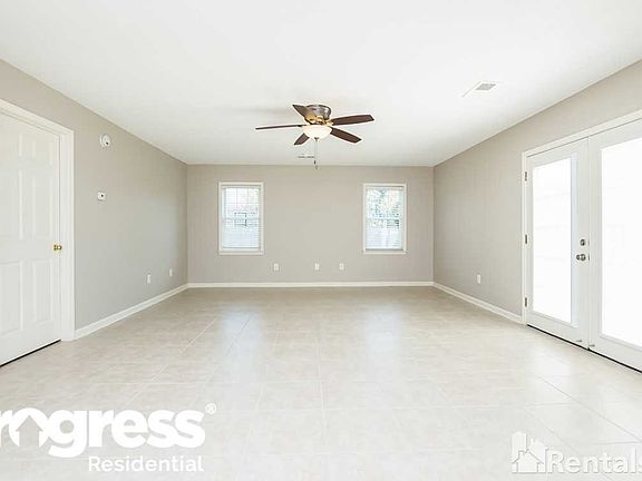 5th image of 6726 Oak Forest Dr