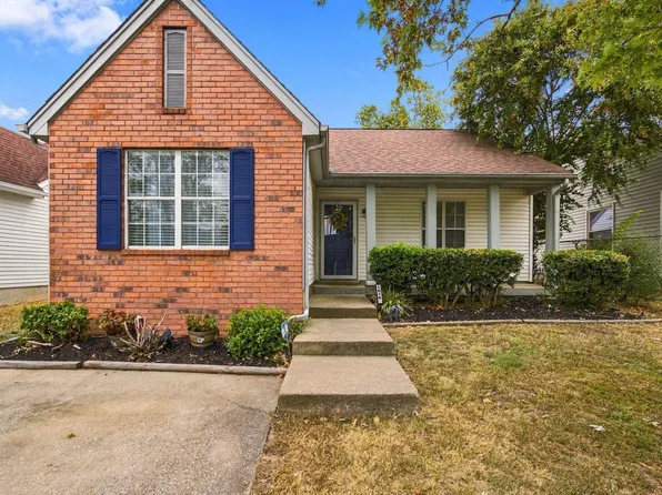 1016 Looby Cir, Nashville, TN 37208