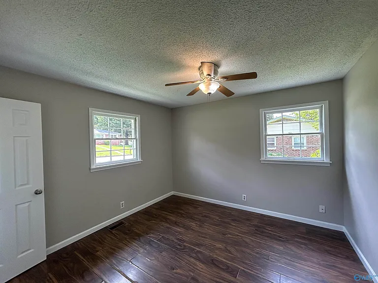 6203 Colfax Rd NW — Photo 15
