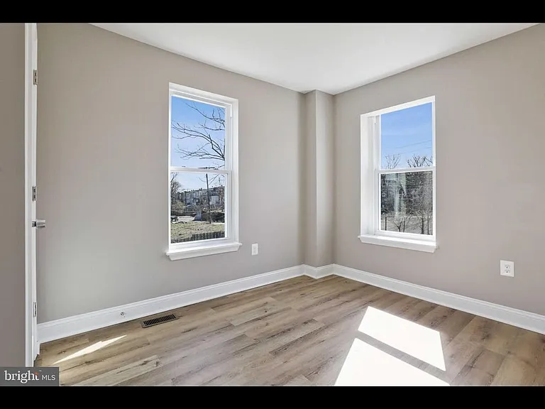 3516 Park Heights Ave — Photo 12