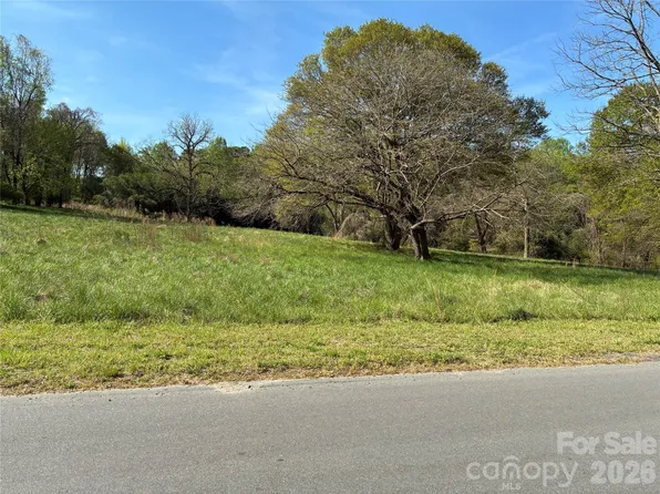 1016 Hamme Ln, Gastonia, NC 28054