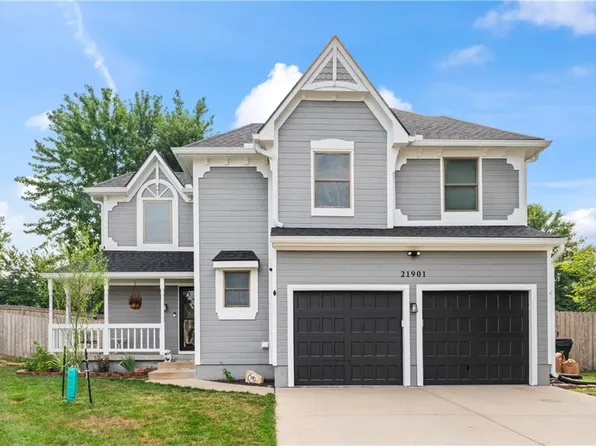 21901 W 47th Ter, Shawnee, KS 66226