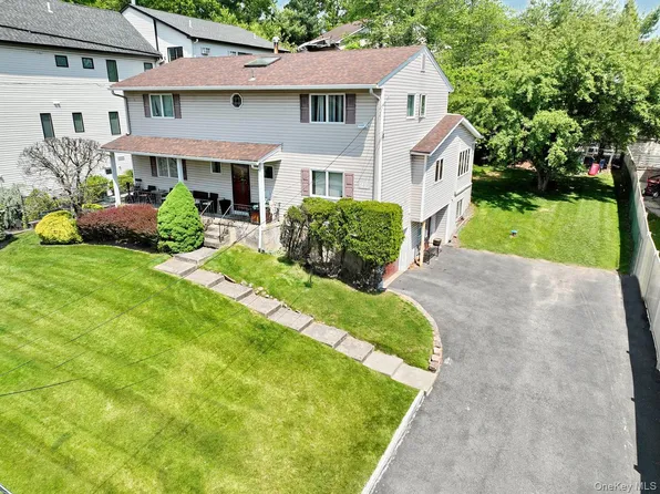 22 Jill Lane, Monsey, NY 10952