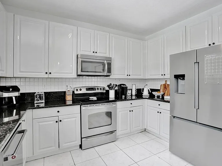 16405 Diamond Head Dr — Photo 20