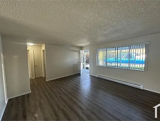 908 I St NE #10 — Photo 6