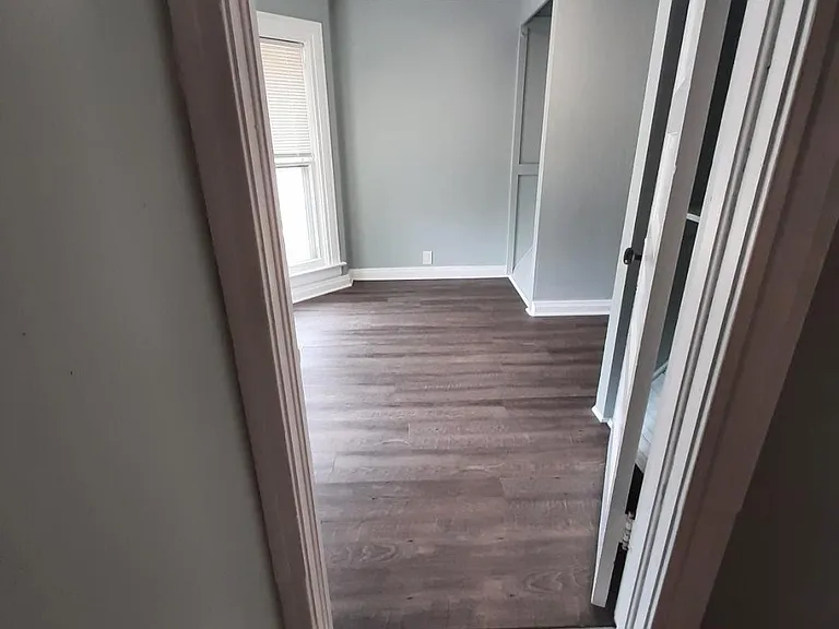 110 W Onota St #2 — Photo 15