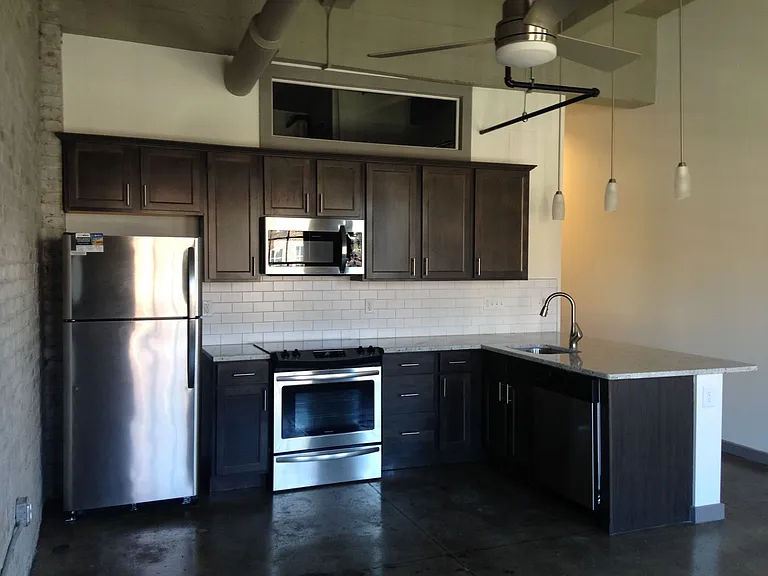 River Lofts West — Photo 81