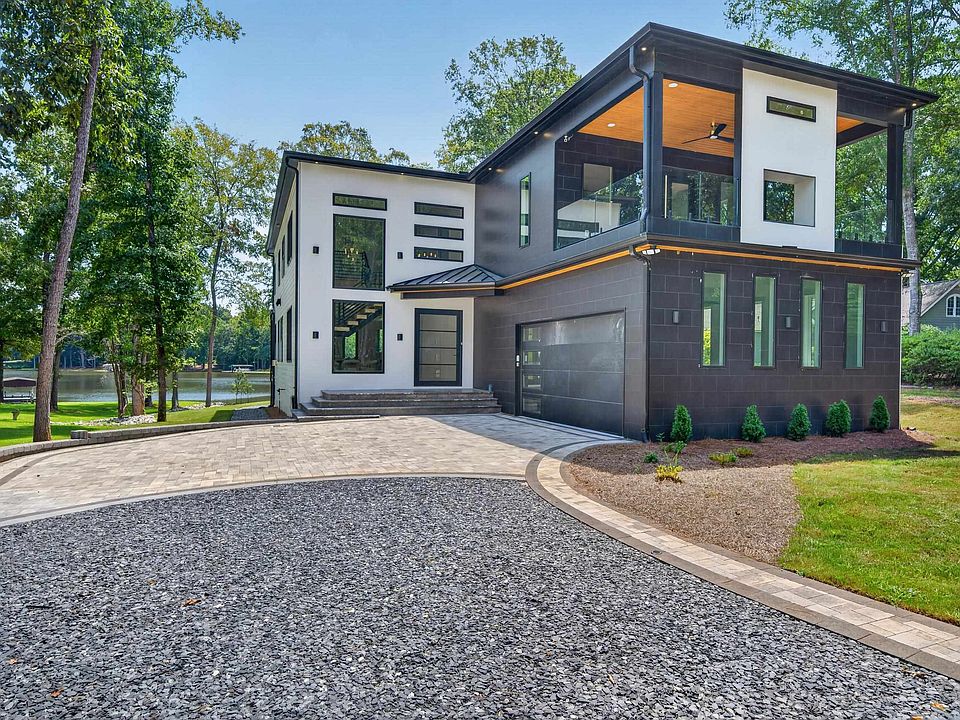 1st image of 254 Loch Way