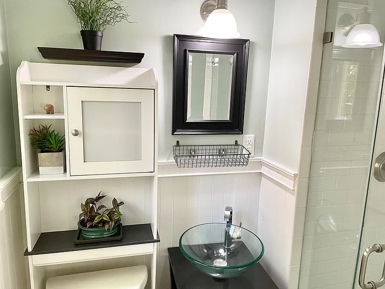 Ensuite Bathroom with standing shower.