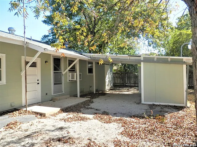 555 N Union Ave — Photo 27