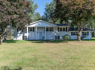 1865 W Shawnee Rd, Baroda, MI 49101