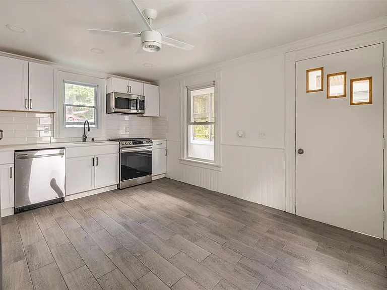 106 Wooster St — Photo 3