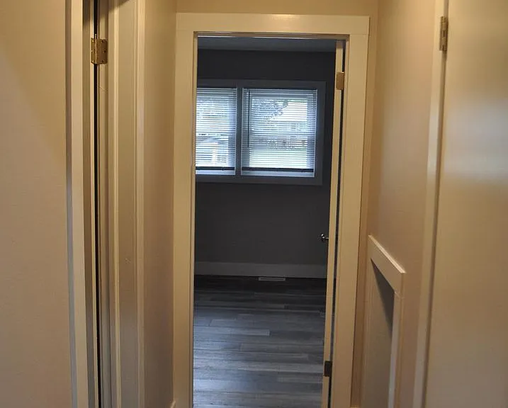 4220-4226 Wilson Ave SW — Photo 12