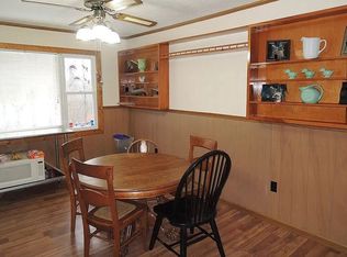 1040 Range Cemetery Rd, Allardt, TN 38504