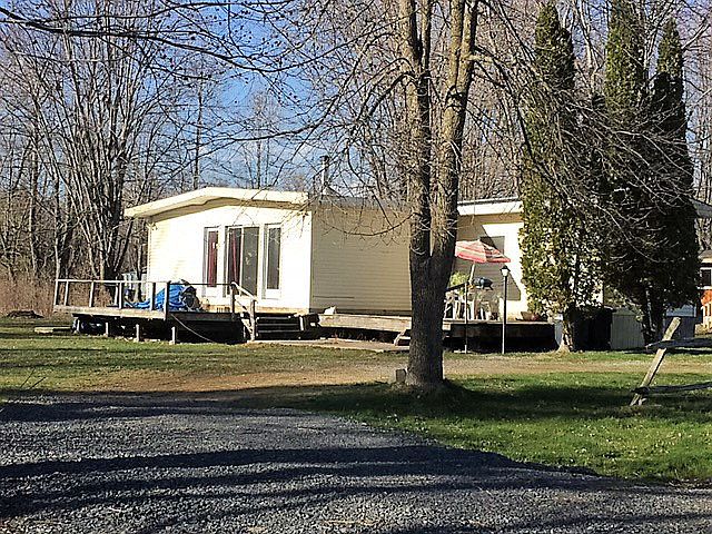 2nd image of 12 Lakeland Dr