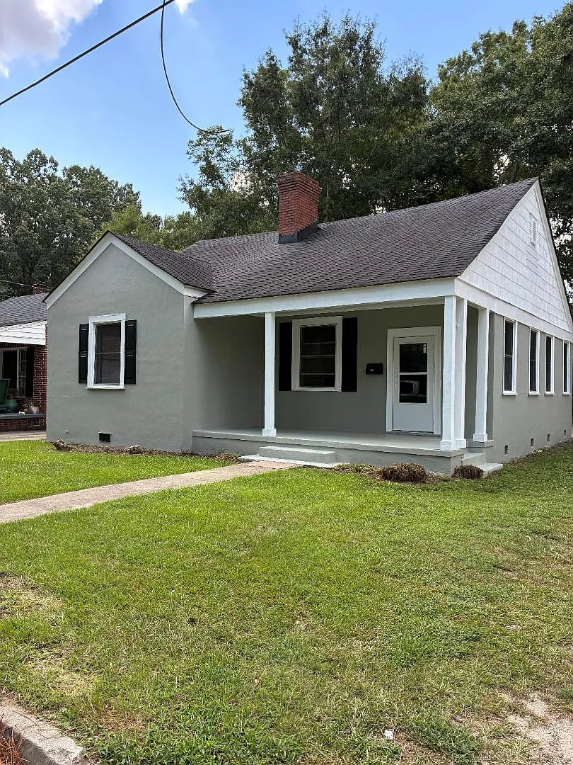 1117 Vance Street, N — Photo 1