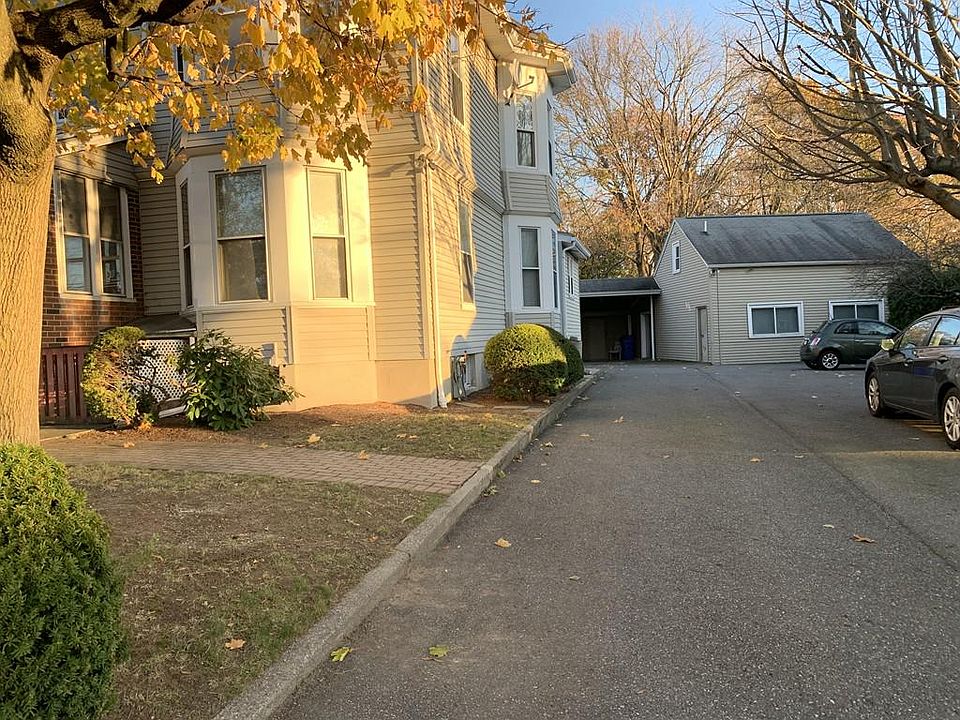 36 Lowell Ave Newtonville, MA, 02460 Apartments for Rent Zillow