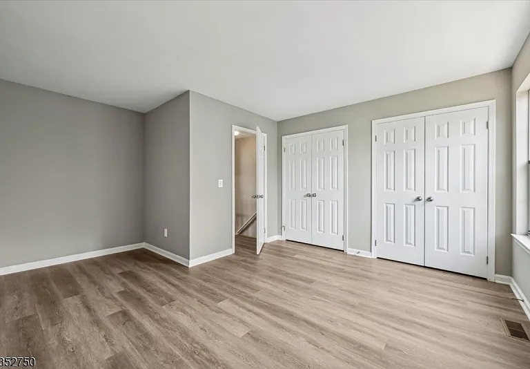 907 Wetherburn Ct — Photo 20