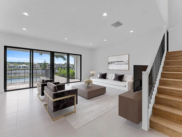 20062 Hirono Ln — Photo 17