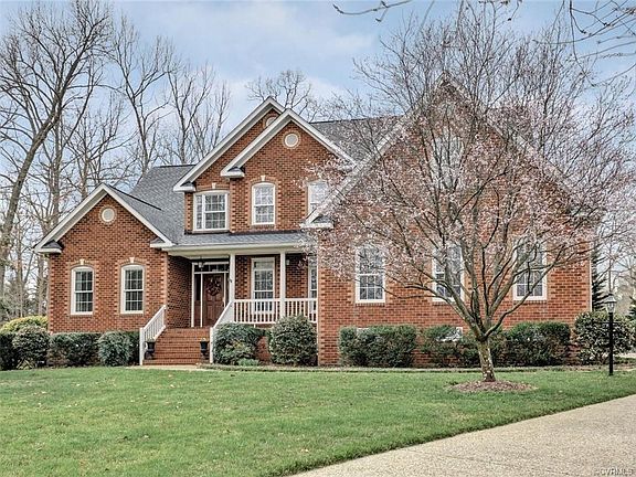 5th image of 10606 Burkwood Ct