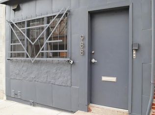 988 N 2nd St, Philadelphia, PA 19123