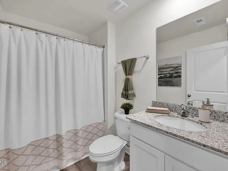 678 Saint Andrews Dr — Photo 6