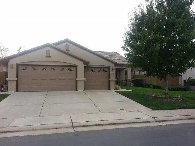 7949 Montevina Dr photo 1