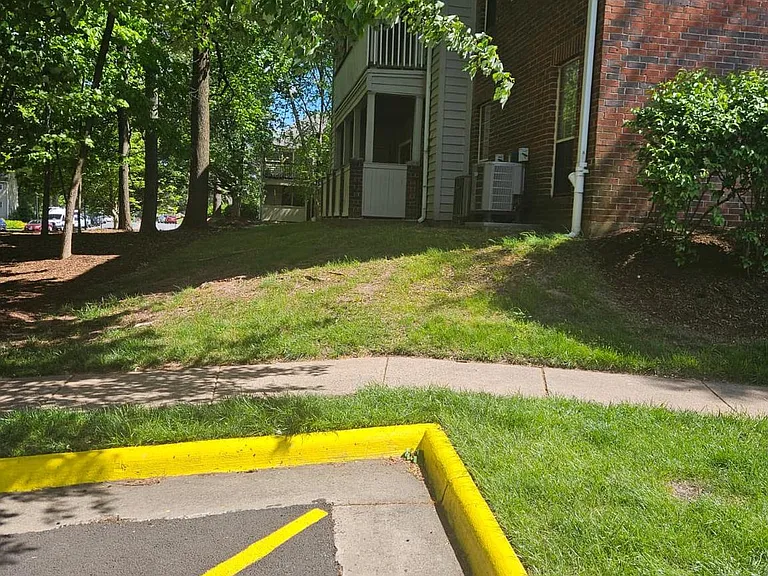 12152 Penderview Ter #1301 — Photo 2