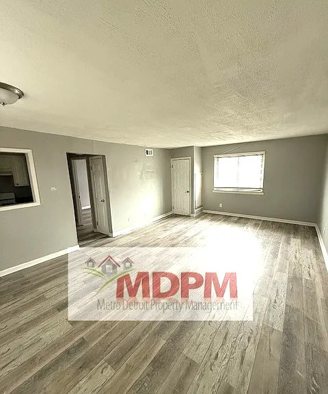 20415 W Seven Mile Rd #302 — Photo 2