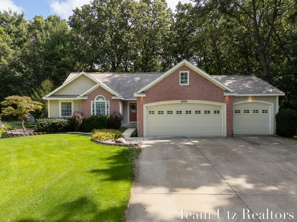 15000 Sandstone Rd, Grand Haven, MI 49417