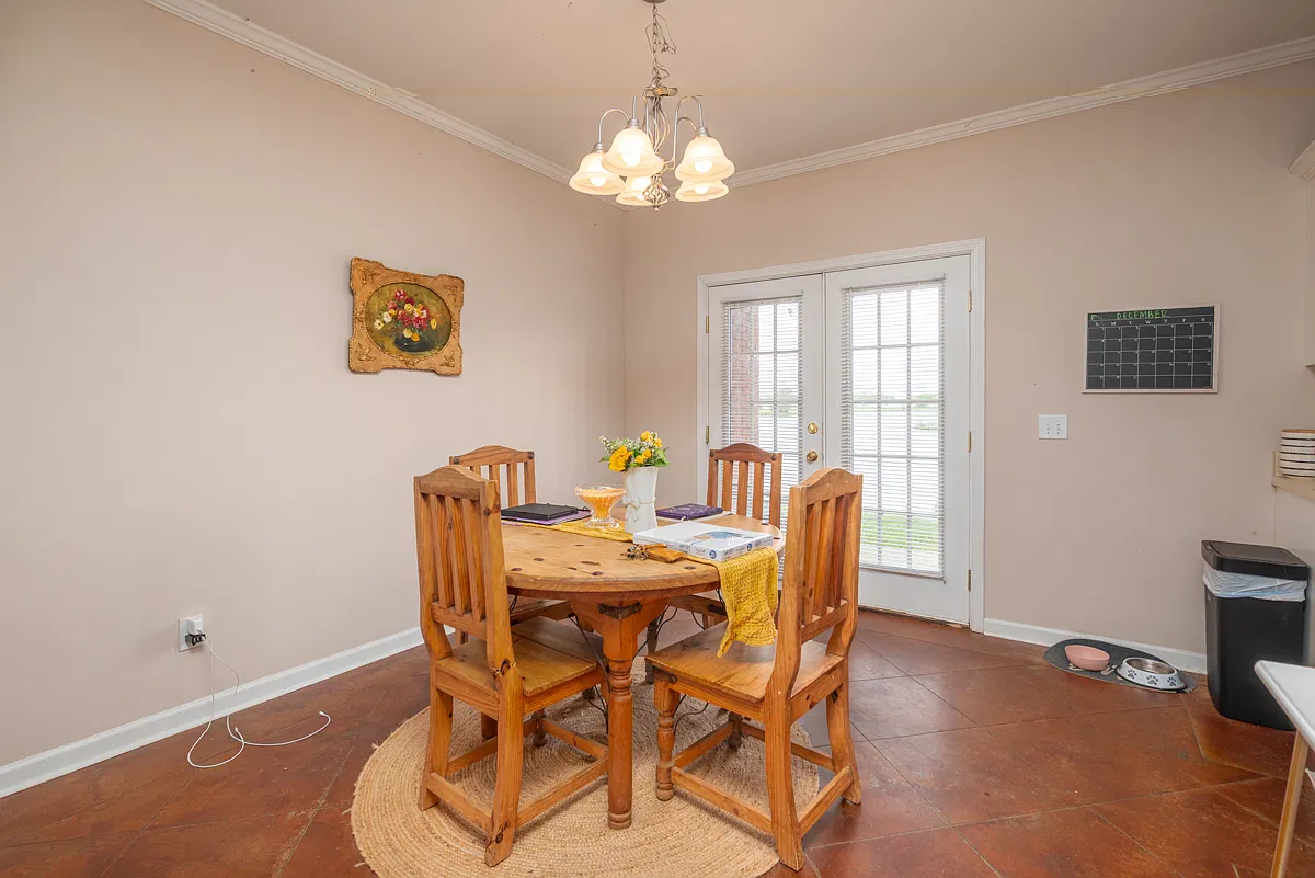 3 bed, 2.5 bath, $1,800 — Photo 3