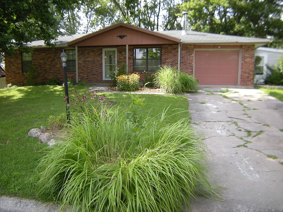 1st image of 7401 N Wishing Well Dr