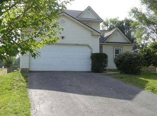 1032 Legacy Ln, Pataskala, OH 43062