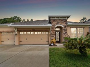 27806 Autumn Breeze Cir, Zephyrhills, FL 33544