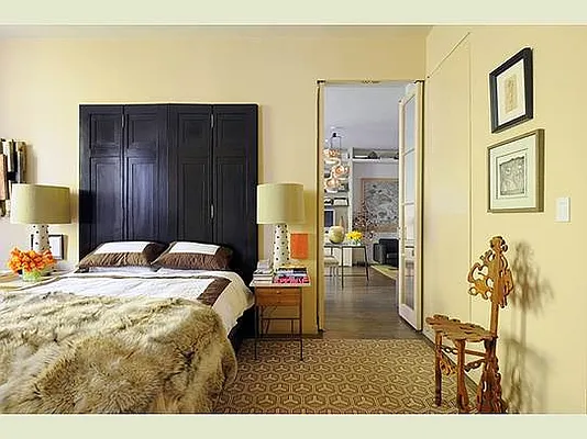 Sold by Stribling | media 14