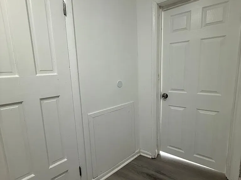 538 Bailey St — Photo 15