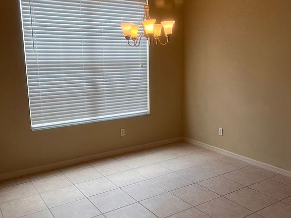 4th image of 11230 Lakeland Cir
