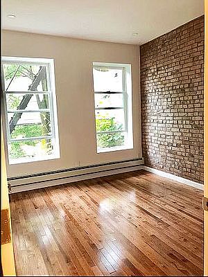 4th image of 638 Rogers Ave #2