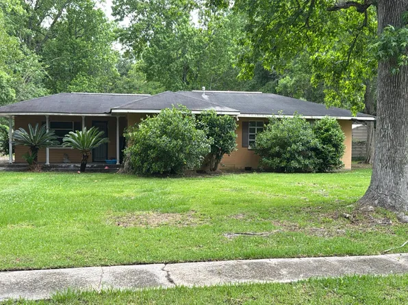 3016 Bay Crescent Dr, Mobile, AL 36605