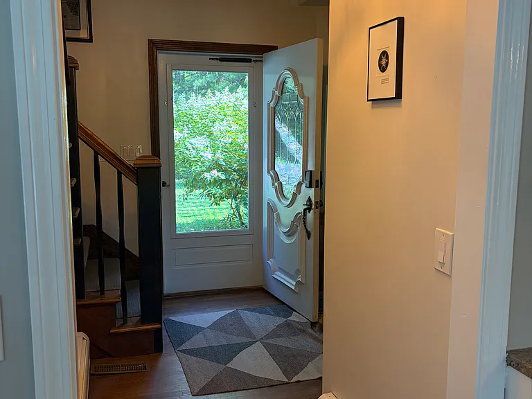 140 Old Stockbridge Rd — Photo 5