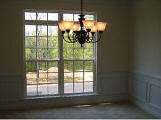 4th image of 450 Weyanoke Dr