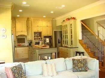 4th image of 298 Hoy Farms Dr