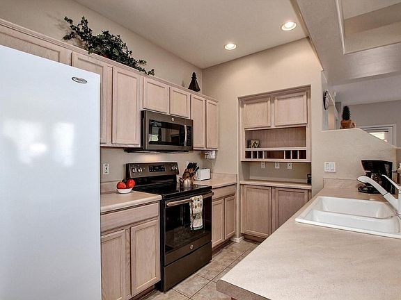 5th image of 755 W Vistoso Highlands Dr