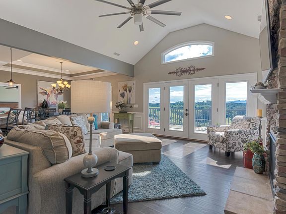 5th image of 5026 Pinnacle Dr