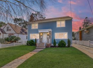 148 Beech St APT 1, Valley Stream, NY 11580