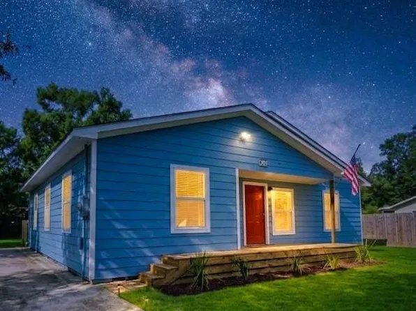 3311 Collingsworth St, Houston, TX 77026