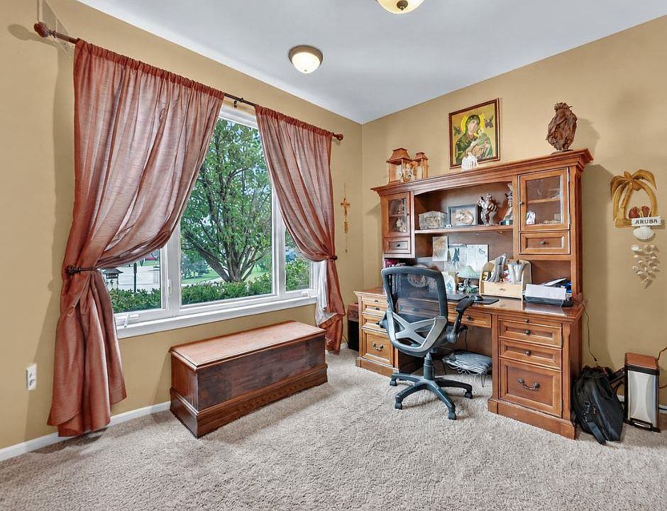 50414 Greycoat Ln, photo 18